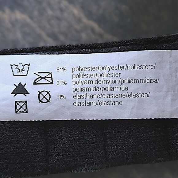 Chantelle Black Hedona Seamless Unlined Minimizer Bra - Picture 11 of 11